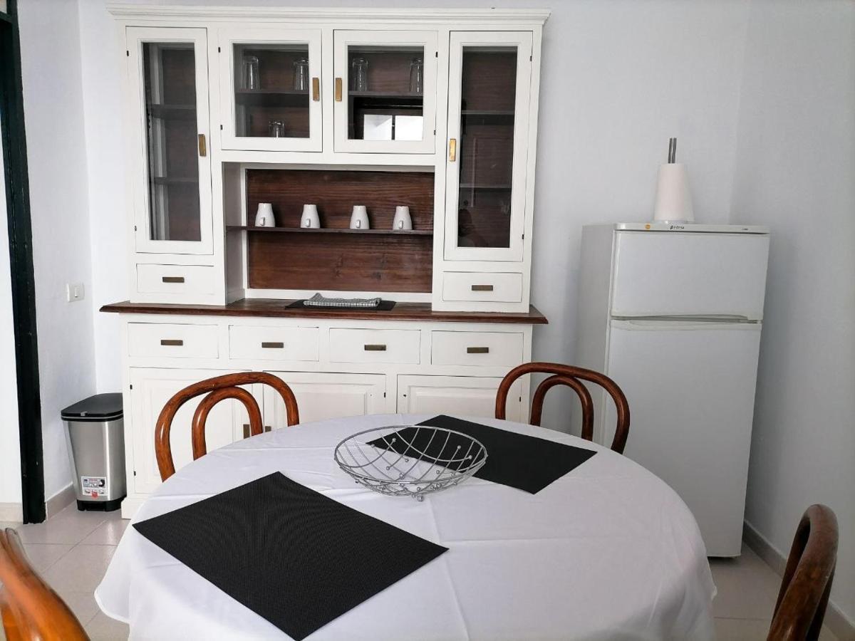 Low Island House ลอส ซิลอส ภายนอก รูปภาพ